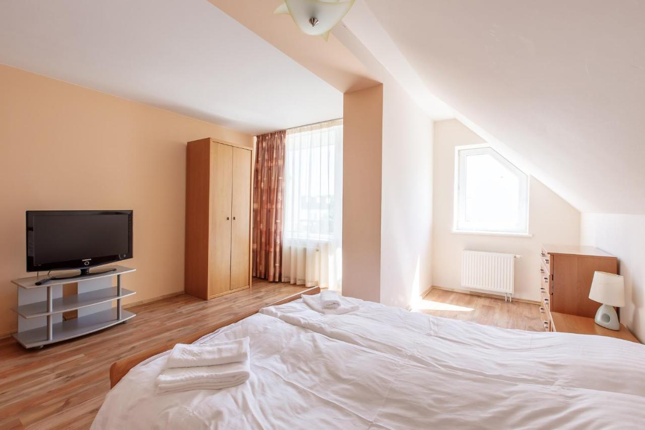 Hotel Viesbutis Prie Fontano à Palanga Extérieur photo
