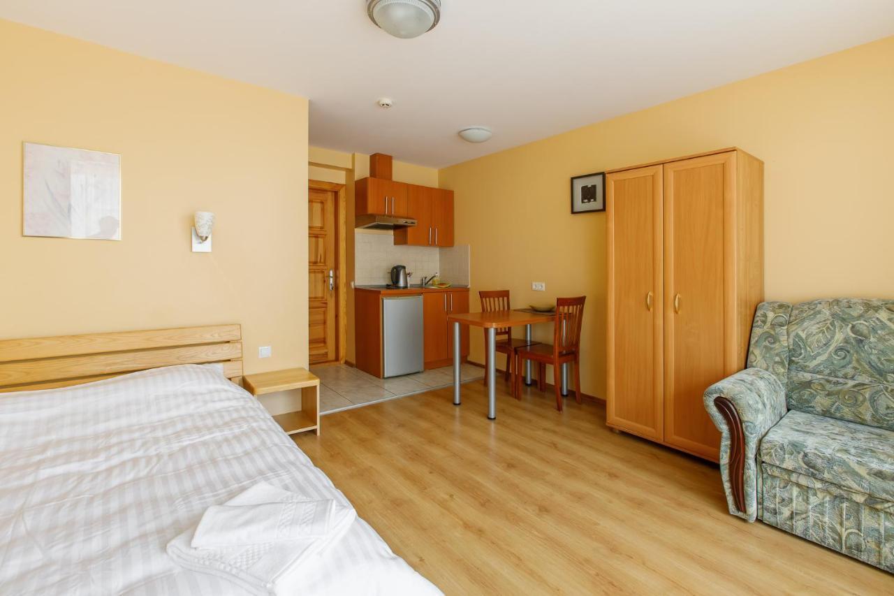 Hotel Viesbutis Prie Fontano à Palanga Extérieur photo