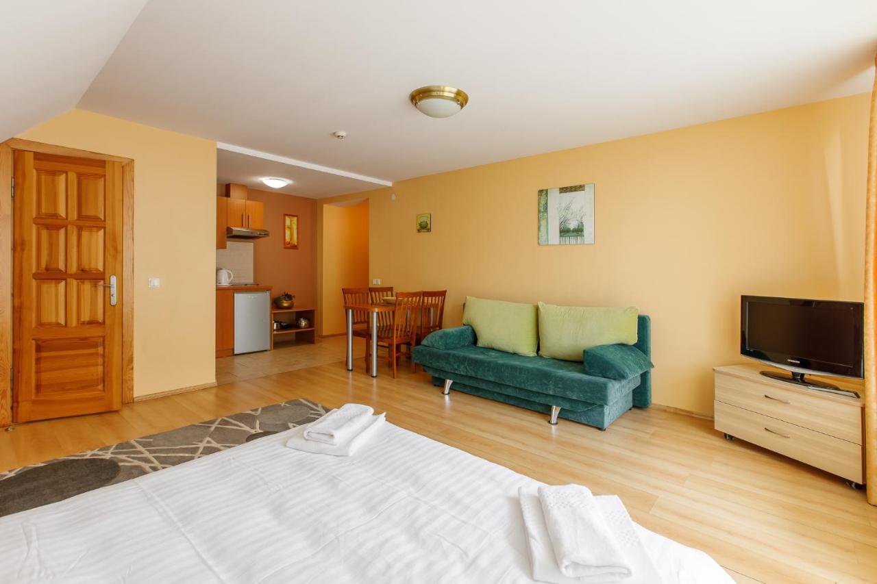 Hotel Viesbutis Prie Fontano à Palanga Extérieur photo