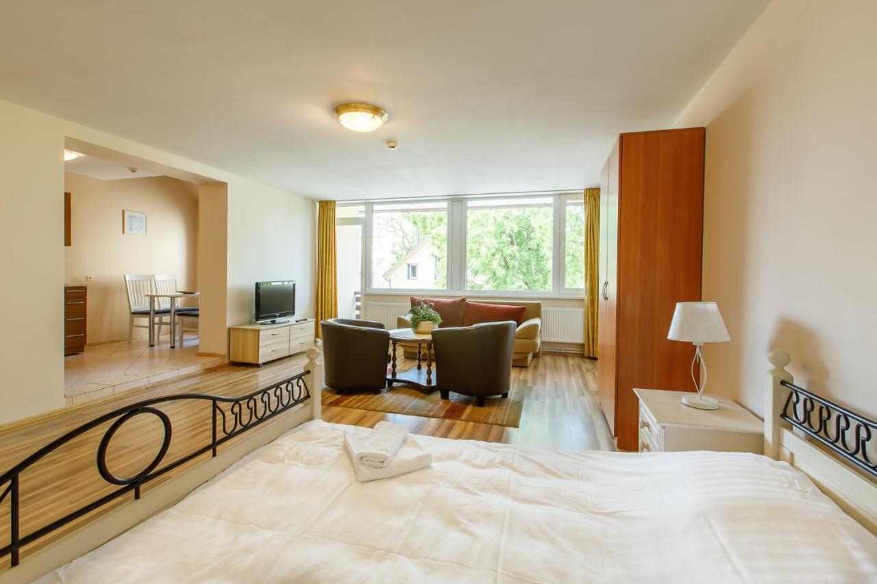 Hotel Viesbutis Prie Fontano à Palanga Extérieur photo